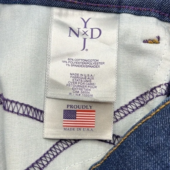 NYDJ Bootcut Flare Mid Rise Size 4 - Picture 9 of 16